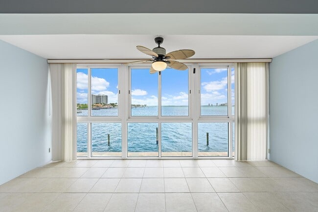 property at 400 Wilma Cir