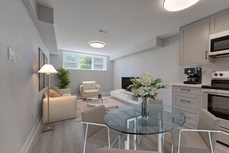 284 Owens Crescent in Kingston, ON - Building Photo - Building Photo