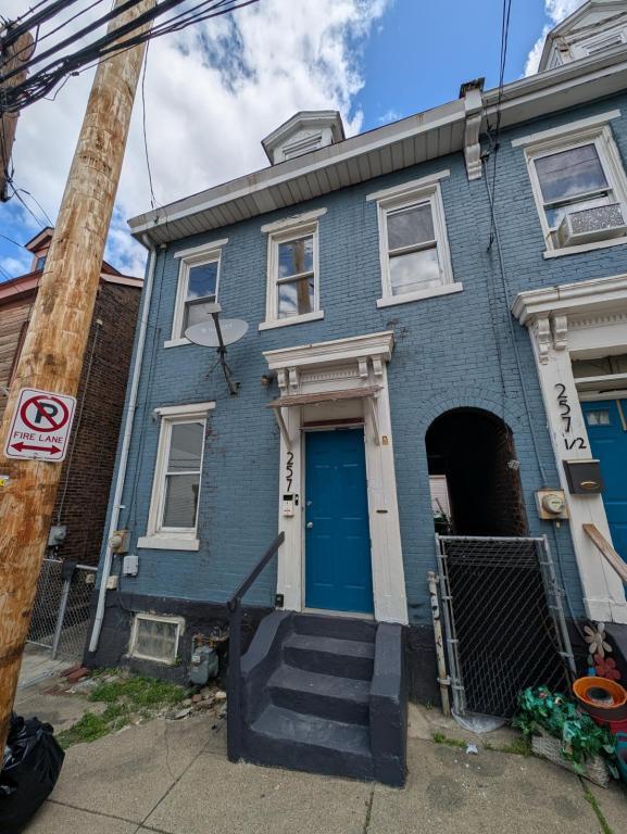 property at 257 37th St