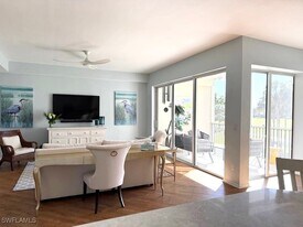 1520 Clermont Dr in Naples, FL - Building Photo