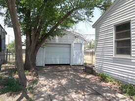1406 SW 46th Ave in Amarillo, TX - Building Photo