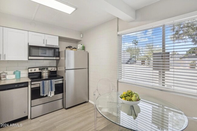 615 S Hardy Dr, Unit 1 in Tempe, AZ - Building Photo - Building Photo