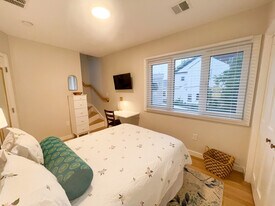 75 Thorndike St, Unit 75 in Cambridge, MA - Building Photo