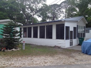 Hibiscus Mobile Haven in Melbourne, FL - Building Photo - Building Photo