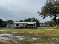 2375 Orangedale Rd in Lakeland, FL - Foto de edificio - Building Photo