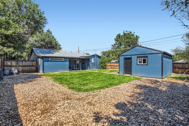 1296 Vaughn St in Aurora, CO - Building Photo - Building Photo