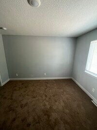 Brentwood Apartments - 6