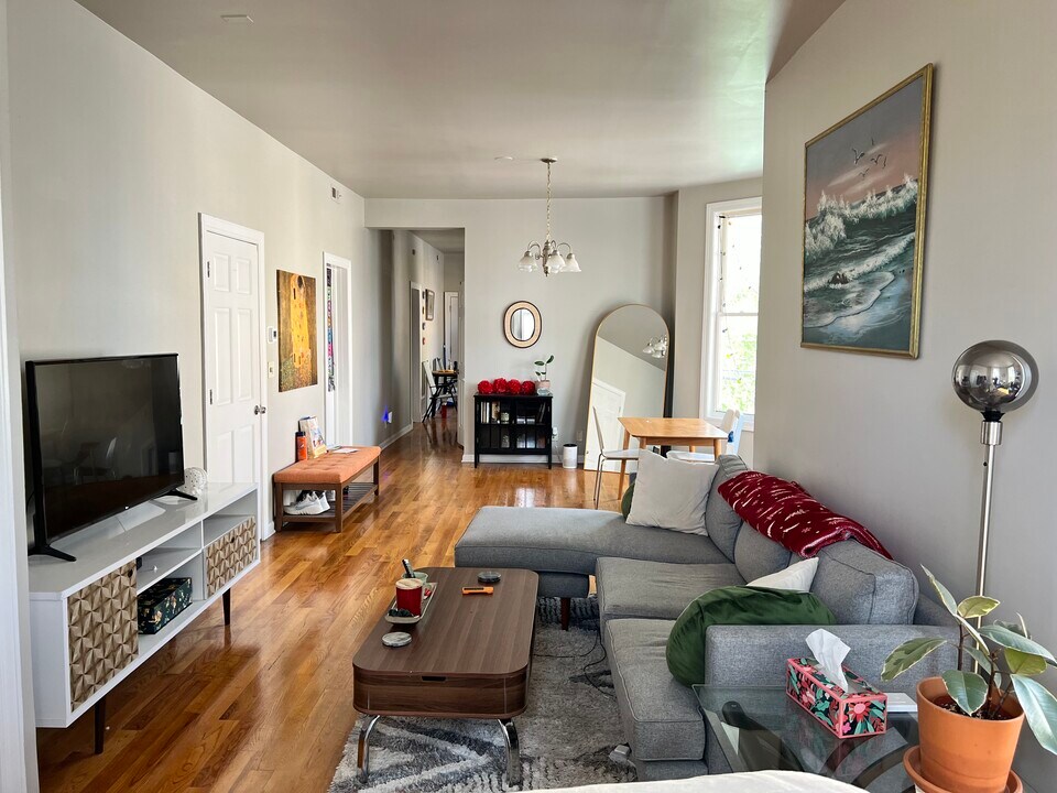 3500 W McLean Ave in Chicago, IL - Building Photo