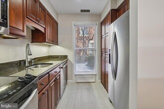 106 N Union St in Alexandria, VA - Building Photo - Building Photo