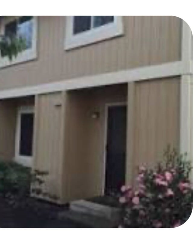 1352 Gold Way