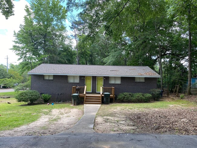 property at 578 Hudson Terrace