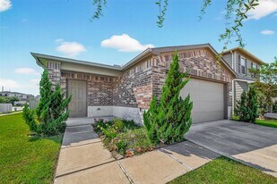 2730 Skyview Silver Dr in Houston, TX - Building Photo