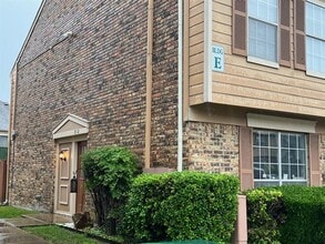 2400 Jupiter Rd in Plano, TX - Building Photo - Building Photo