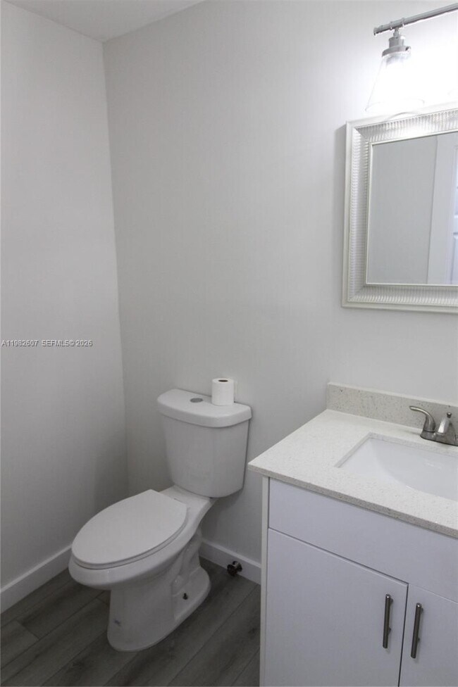 365 NE 125th St in North Miami, FL - Building Photo - Building Photo