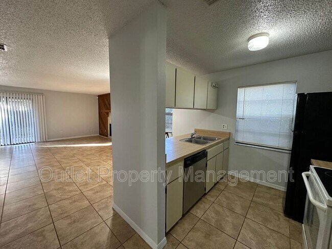 2551 Medley Ct in Winter Park, FL - Building Photo - Building Photo