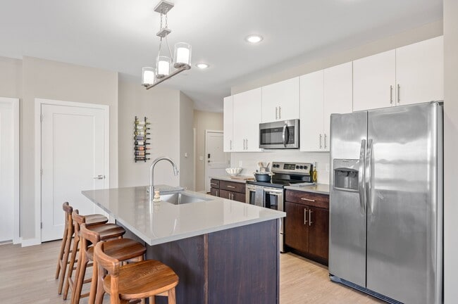 JRG Lofts in Covington, KY - Foto de edificio - Building Photo