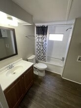 211 Victoria Cir in Vidalia, GA - Building Photo - Building Photo