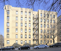 34-57 73rd St in Flushing, NY - Foto de edificio - Building Photo