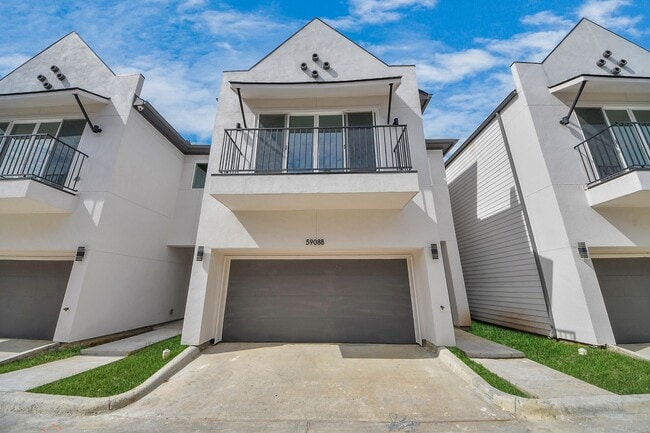 property at 5908 St Augustine St
