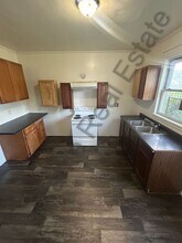 3932 Burnham Ave in Toledo, OH - Building Photo - Building Photo