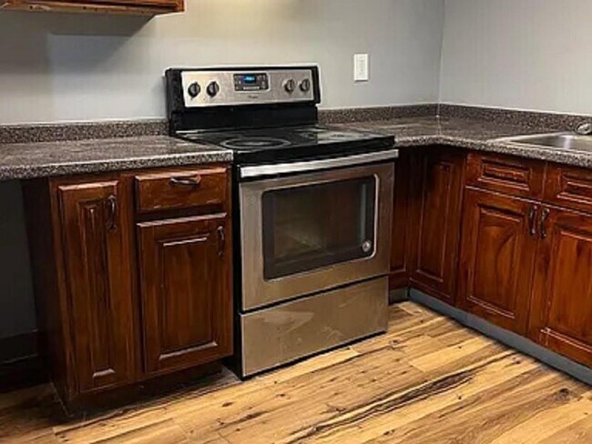 1118 Carla Joe Dr SW in Lilburn, GA - Building Photo - Building Photo
