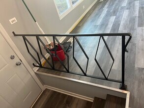 385 Dover Ln in Des Plaines, IL - Building Photo - Building Photo