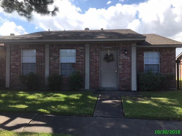 1519 Barcelona Way Dr in Baytown, TX - Building Photo