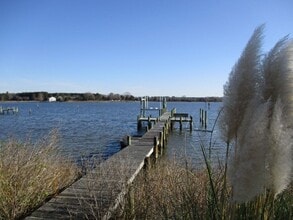 14262 Shore Dr in Harborton, VA - Building Photo - Building Photo