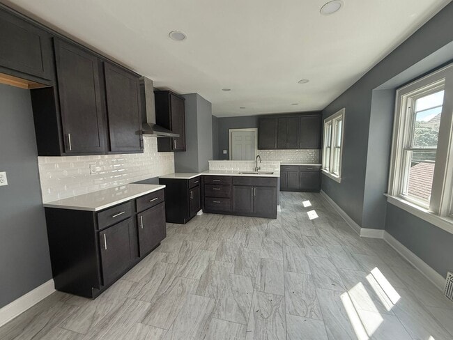 property at 1206 N 46th St