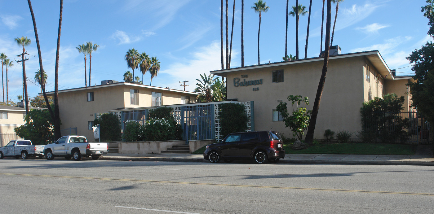 The Bahamas in Covina, CA - Building Photo