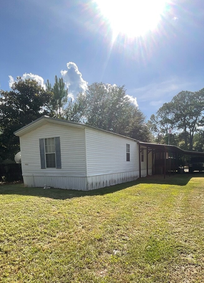 property at 6517 FL-121