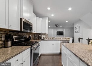 68 Benford Ln in Edgewater Park, NJ - Building Photo - Building Photo