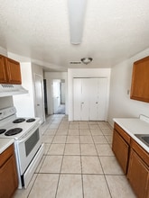 1808 Windward Dr, Unit B in Killeen, TX - Foto de edificio - Building Photo