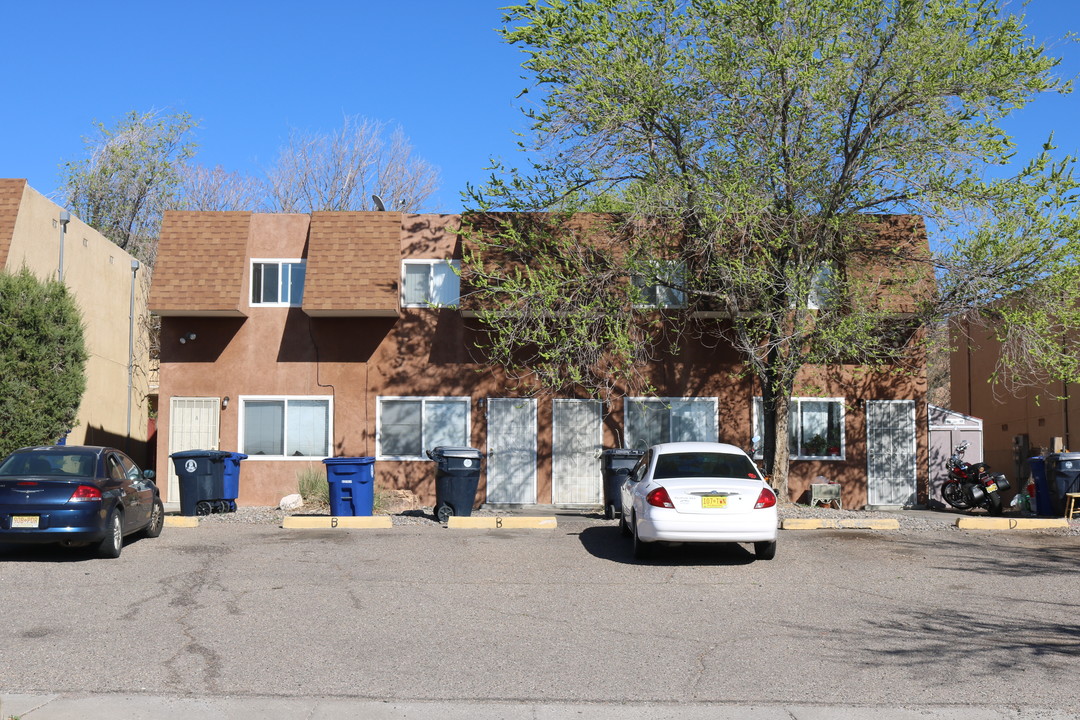 184 Monte Alto Pl NE in Albuquerque, NM - Building Photo