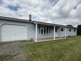 165 Troup Rd in Millersburg, PA - Building Photo