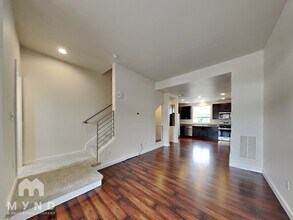 10254 E 29th Dr in Denver, CO - Building Photo - Building Photo