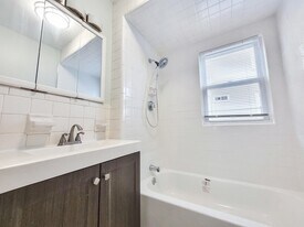 34 Juniper St, Unit 1 in Boston, MA - Building Photo