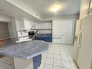 8184 McGuire Dr in Raleigh, NC - Building Photo - Building Photo