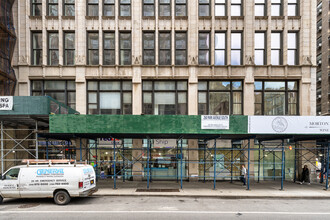 260 Park Ave S in New York, NY - Building Photo - Building Photo