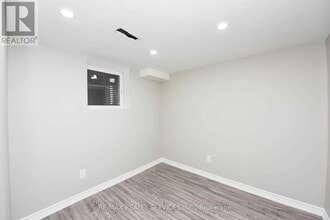 4 Trewartha Crescent in Brampton, ON - Building Photo - Building Photo