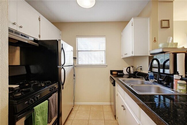 4306 Avenue A in Austin, TX - Building Photo - Building Photo