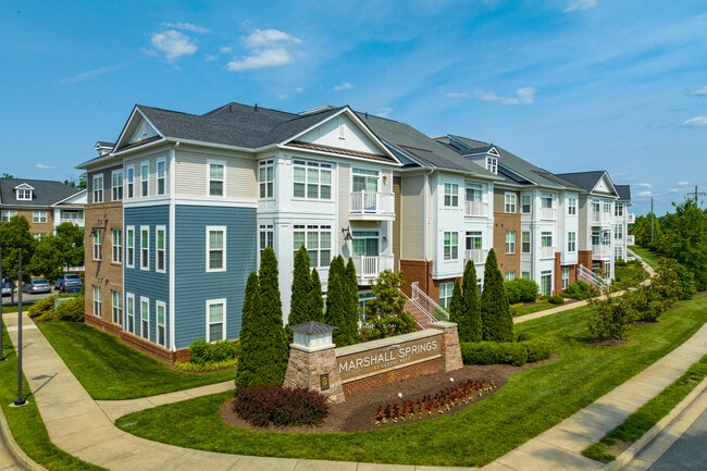 Marshall Springs at Gayton West in Glen Allen, VA - Building Photo - Building Photo