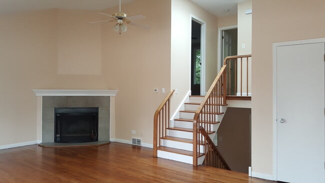 property at 1157 Shermer Rd