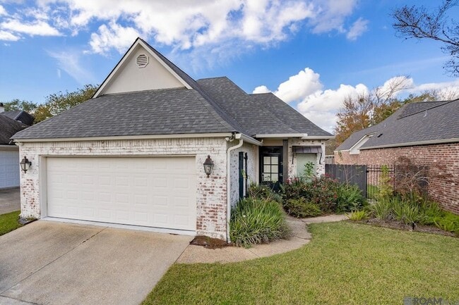 property at 5140 Summa Ct