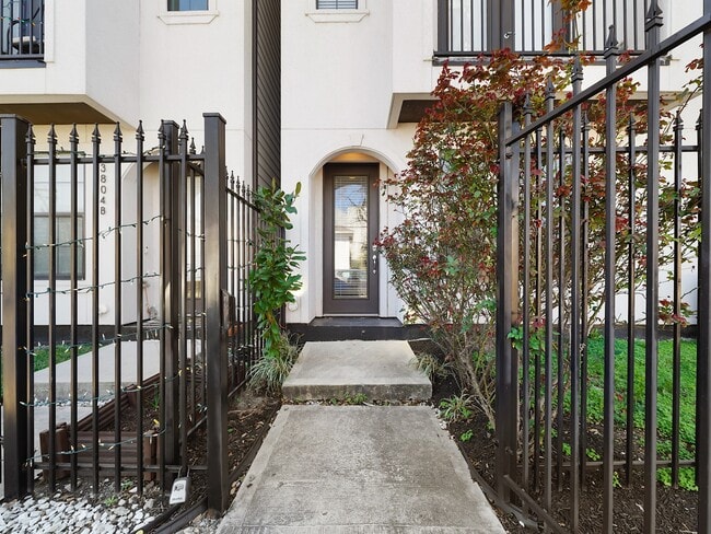 3804 Sherman St in Houston, TX - Building Photo - Building Photo