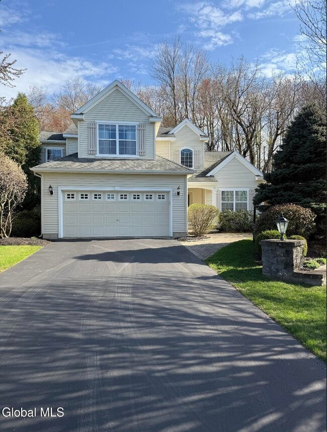 property at 25 Brittany Oaks