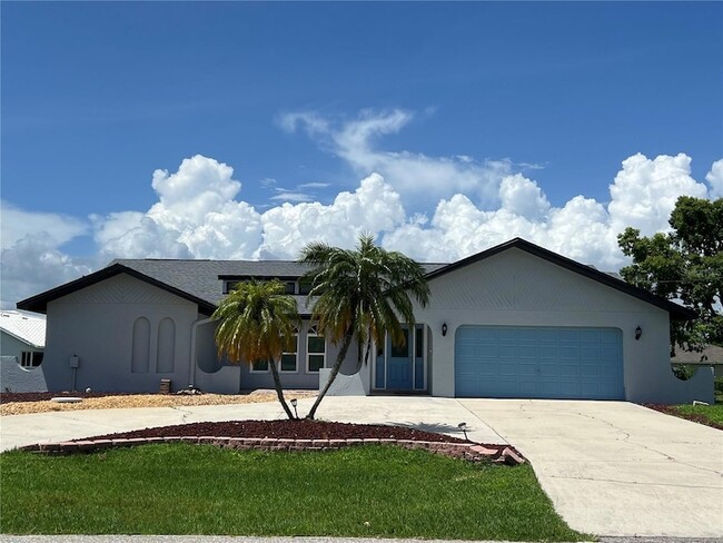 5405 David Blvd, Unit 1205 in Port Charlotte, FL - Building Photo - Building Photo