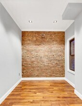 329 E 58th St in New York, NY - Building Photo - Building Photo