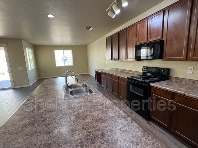 20684 W White Rock Rd in Buckeye, AZ - Building Photo - Building Photo