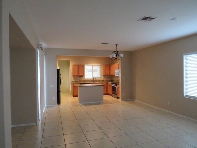 336 N 77th Pl in Mesa, AZ - Building Photo - Building Photo